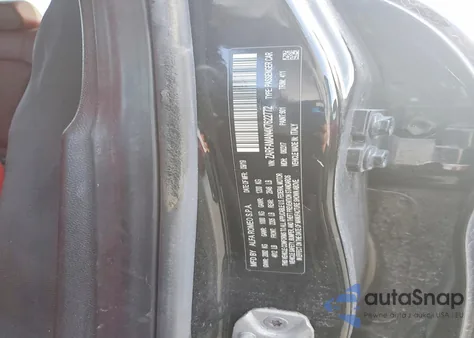 2019 Alfa Romeo Giulia z USA, uszkodzony, nr VIN ZARFAMAN4K7622772